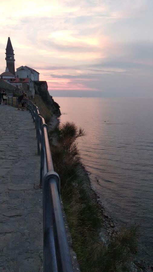 Apartma Marinka Piran Buitenkant foto
